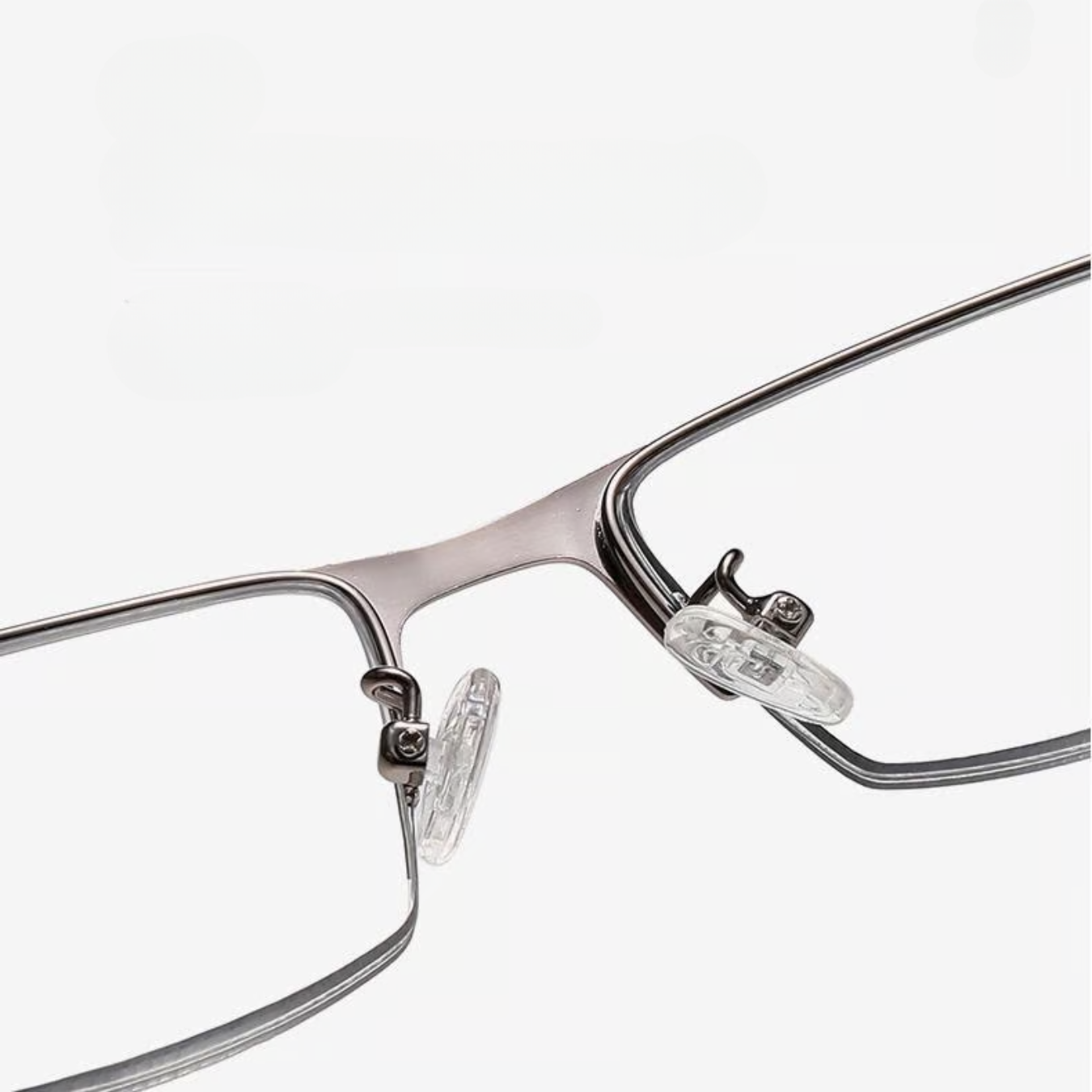 Lunettes loupes progressives photochromiques | Vision claire de près et de loin avec protection UV