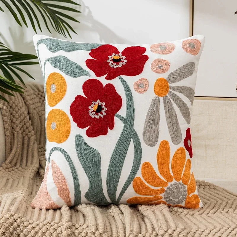 Housse Coussin Brodée Fleurs Champêtres