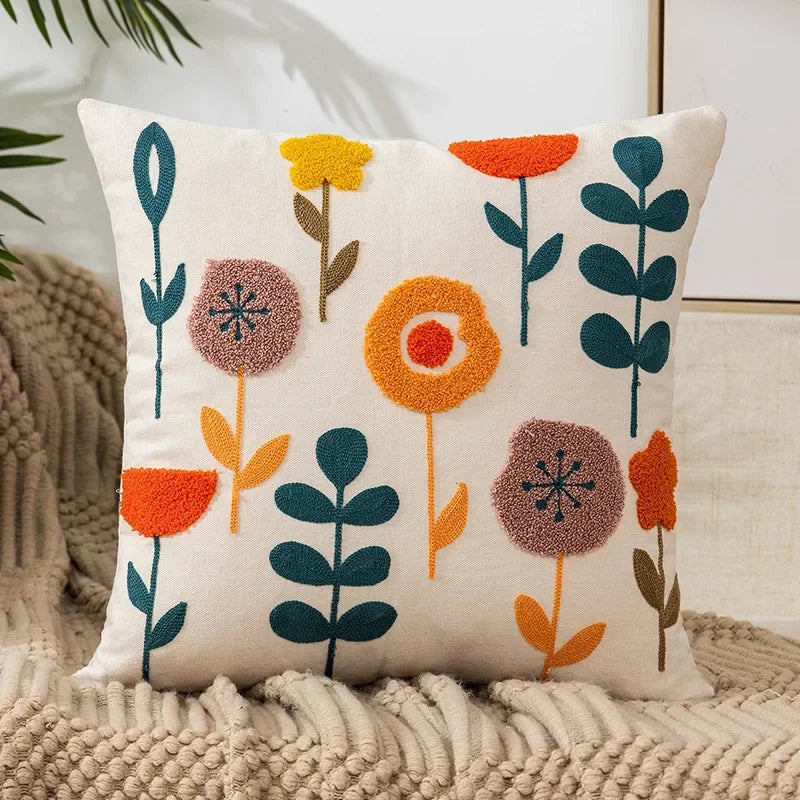 Housse Coussin Brodée Fleurs Champêtres