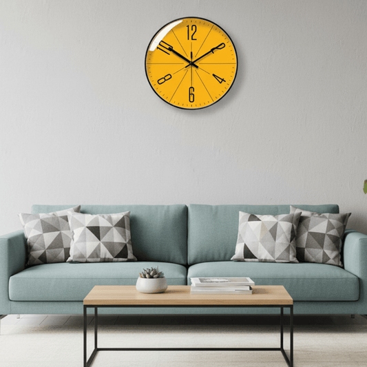 Horloge Murale – Cadran Jaune – Chiffres Noirs