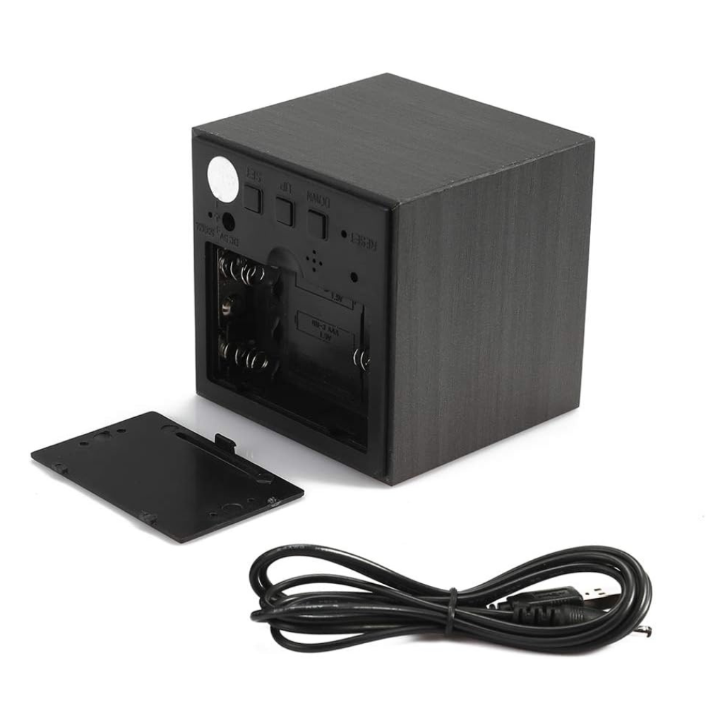 Réveil LED Design Minimaliste & Affichage Automatique