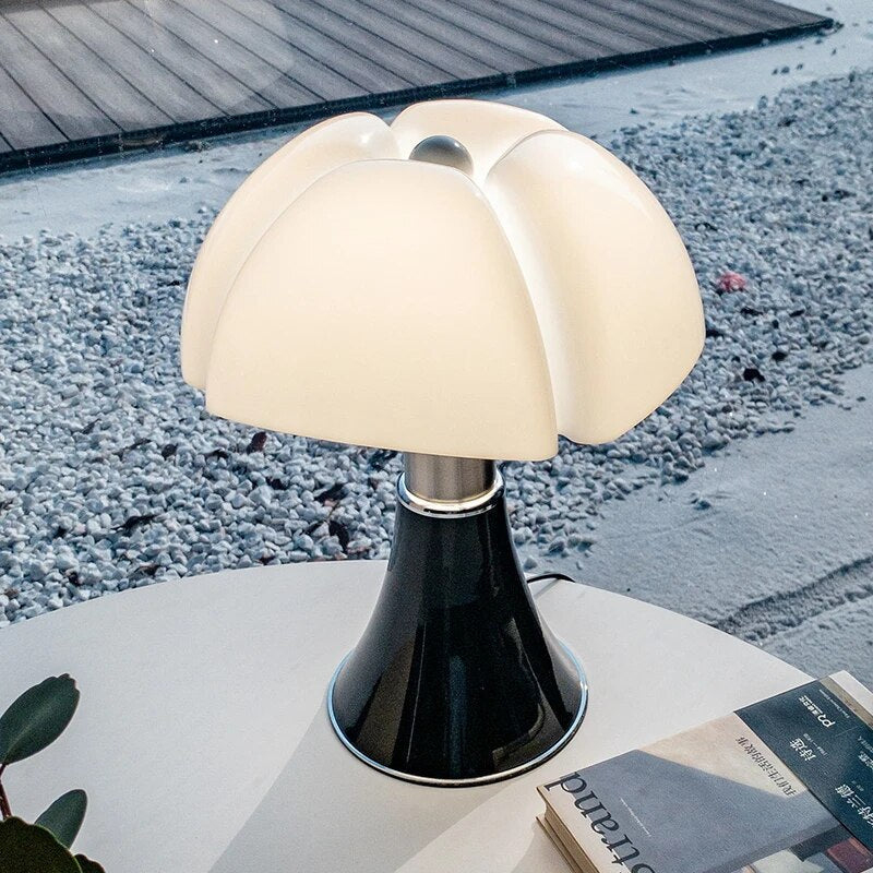 Lampe Fleur Design LED Élégante